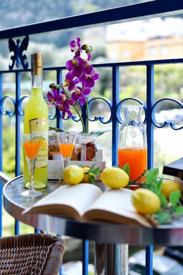 Malu' B&B Sorrento Exteriör bild